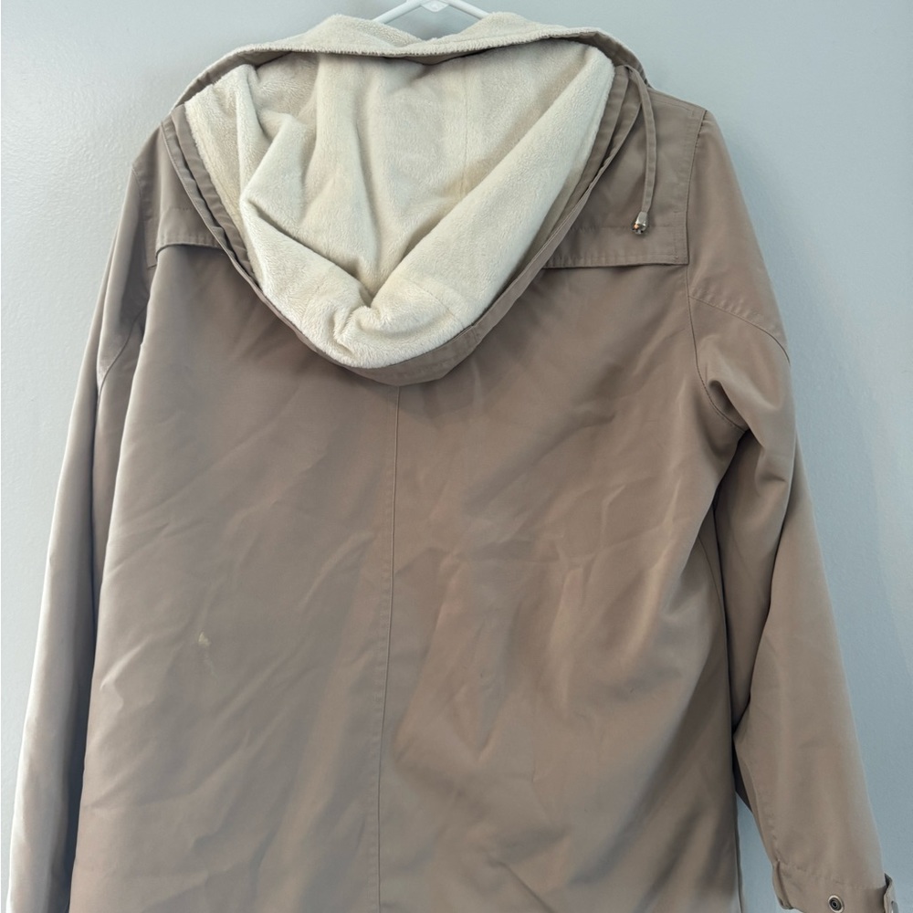 Jacket - Picture 2 of 4